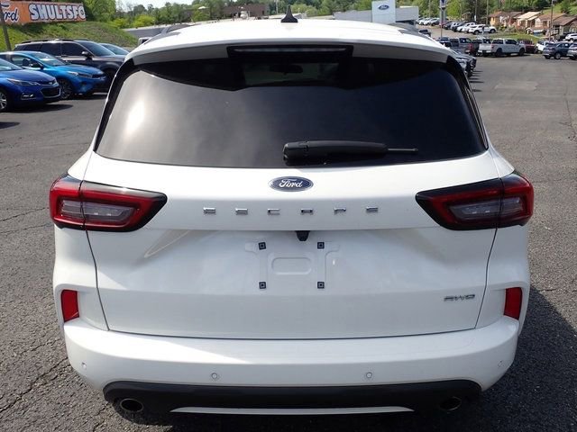 Used 2024 Ford Escape ST-Line w/ Tech Pack #1 AWD/4WD image 6