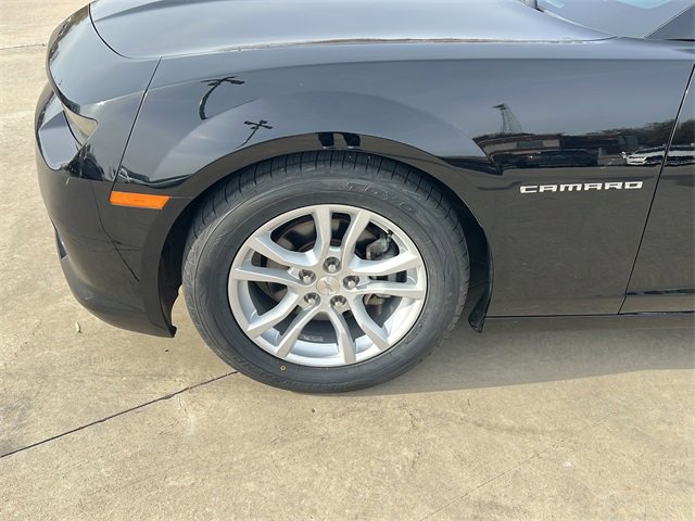 Used 2015 Chevrolet Camaro LS image 9