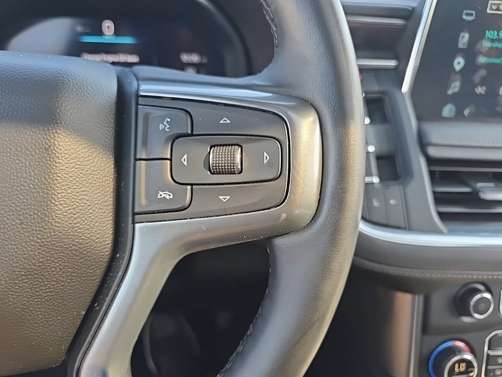 Used 2023 Chevrolet Tahoe Z71 w/ Luxury Package AWD/4WD image 23