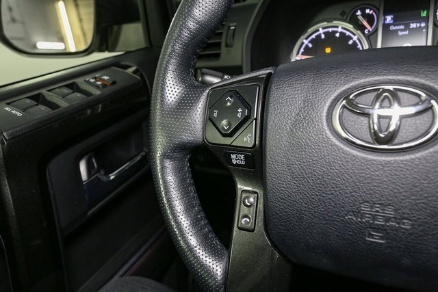 Used 2023 Toyota 4Runner TRD Off-Road Premium image 28