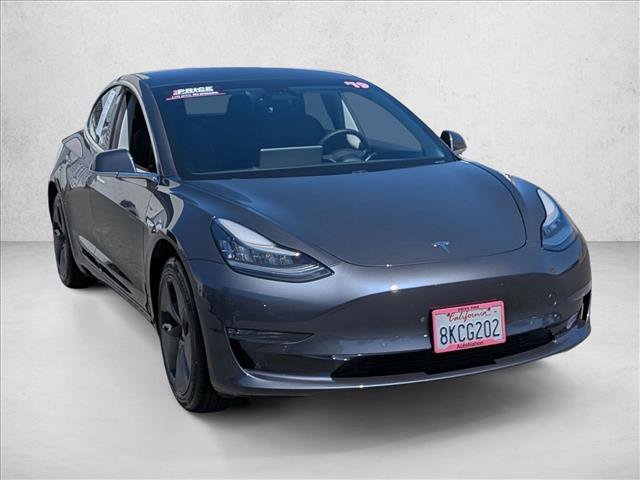 Used 2019 Tesla Model 3 Standard Range Plus RWD image 2