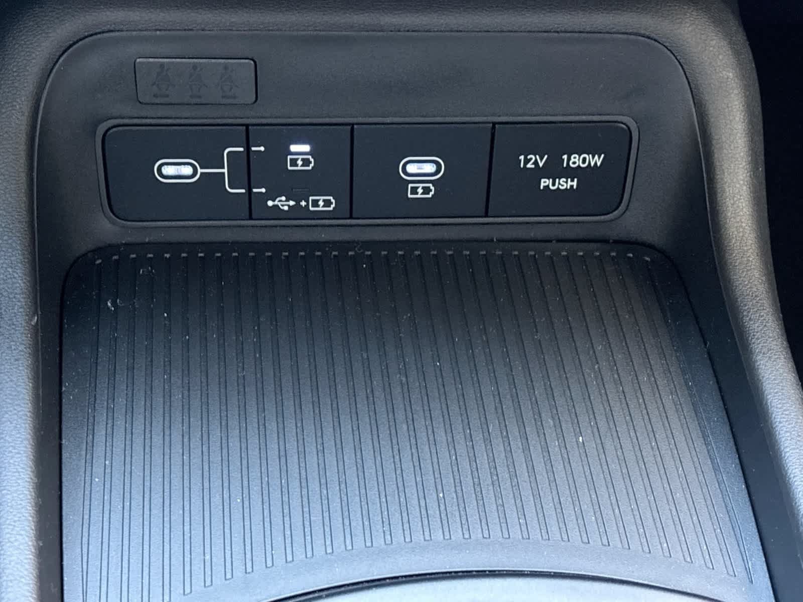 New 2026 Hyundai Kona SE AWD/4WD image 31