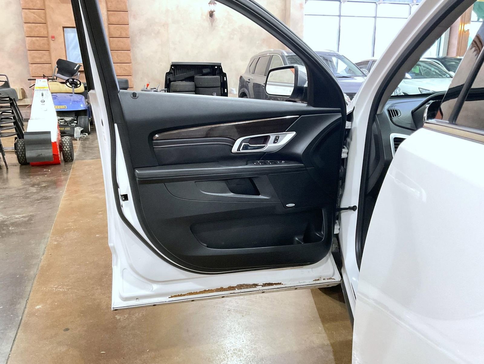 Used 2017 GMC Terrain Denali image 9