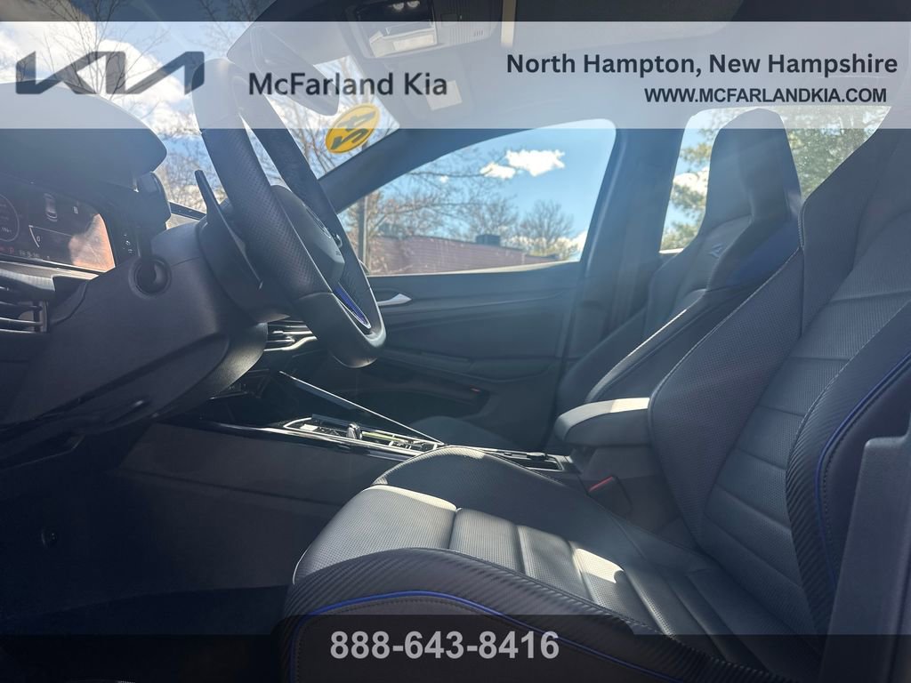 Used 2024 Volkswagen Golf R AWD/4WD image 9
