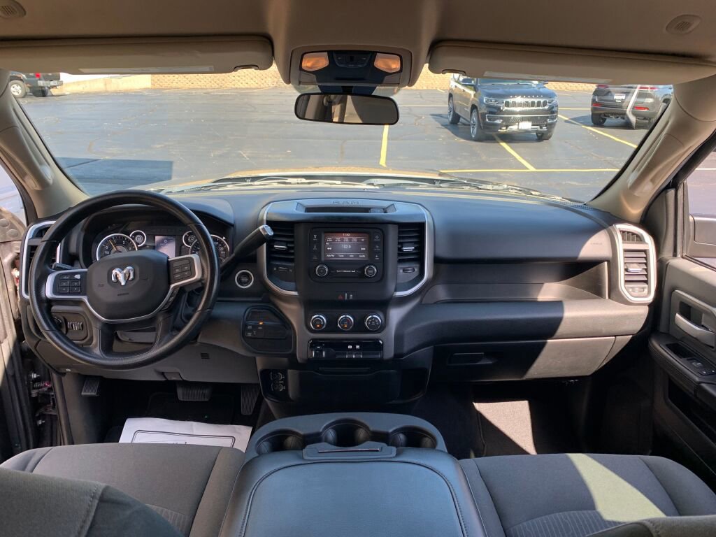 Used 2019 RAM 2500 Big Horn image 27