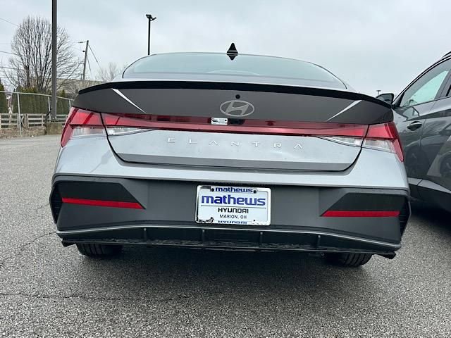 New 2026 Hyundai Elantra Sport image 4