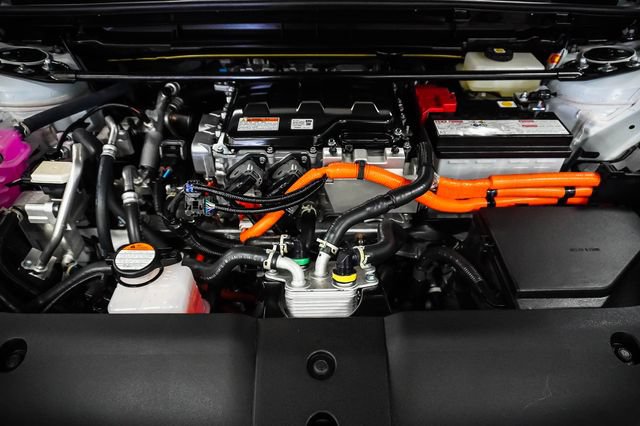 Certified 2024 Lexus RZ 300e Premium w/ Accessory Package (2T) FWD image 27