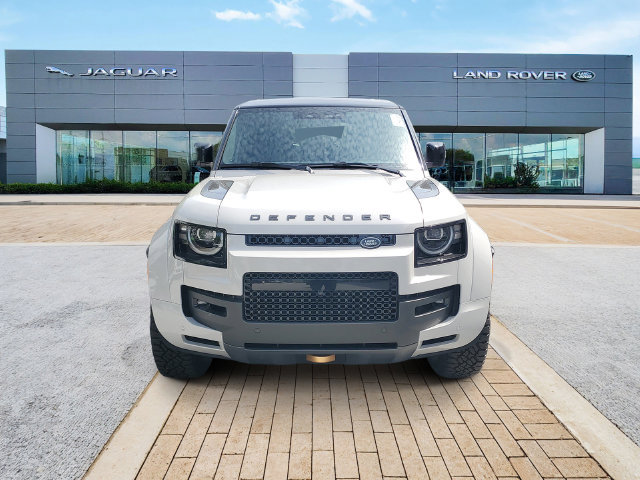 New 2026 Land Rover Defender 110 AWD/4WD image 2