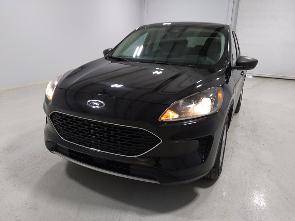 Used 2022 Ford Escape SE image 15