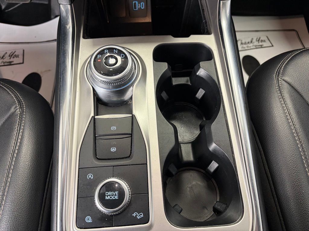 Used 2020 Ford Explorer XLT w/ Equipment Group 202A image 14