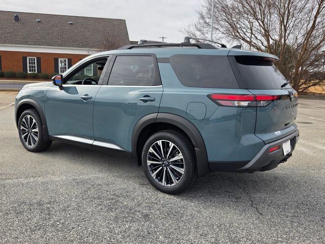 New 2026 Nissan Pathfinder Platinum w/ Cargo Package image 9