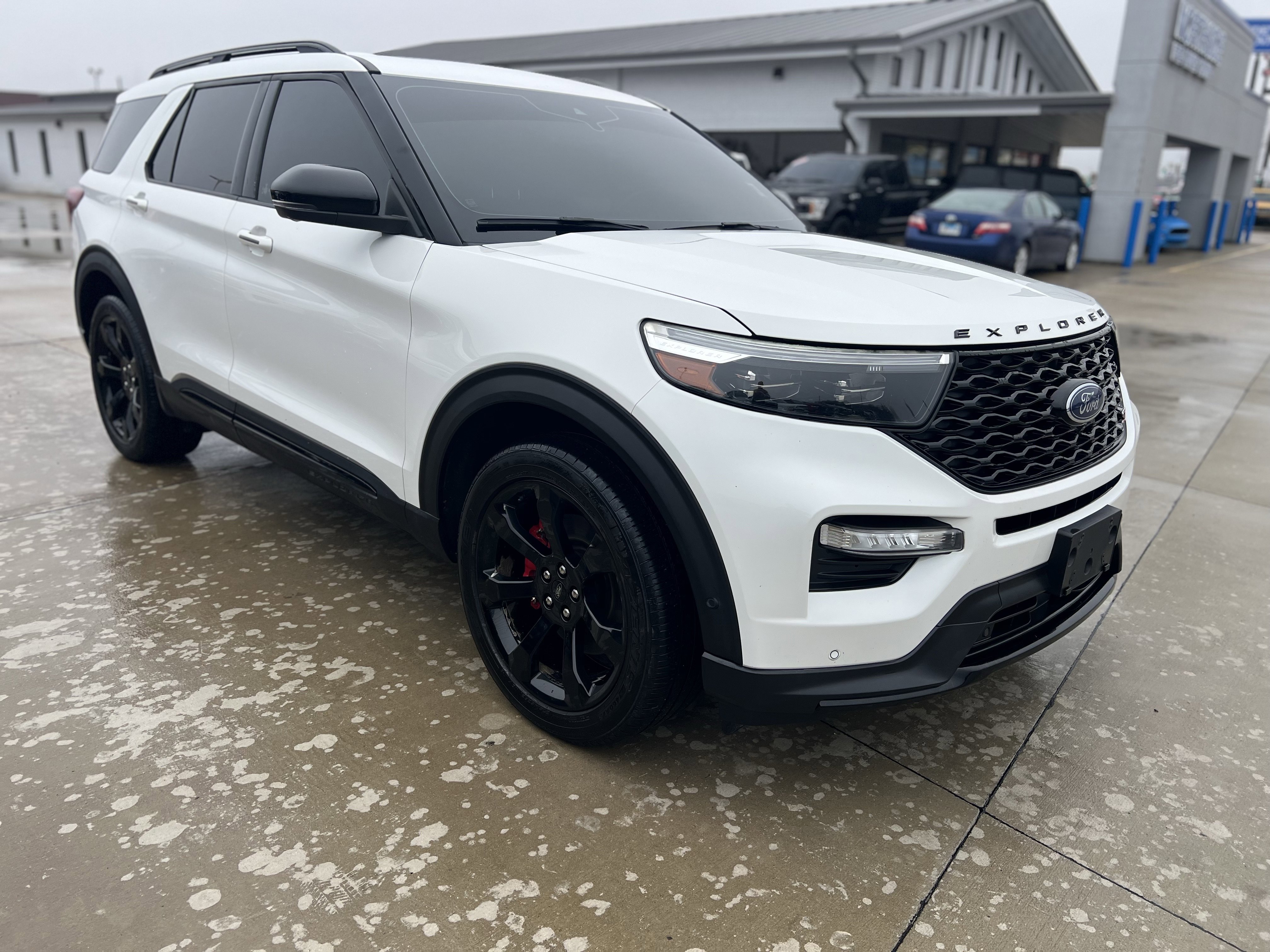 Used 2020 Ford Explorer ST w/ ST Street Pack image 10