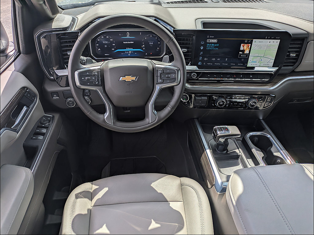 Used 2026 Chevrolet Silverado 1500 LT w/ Safety Package RWD image 19