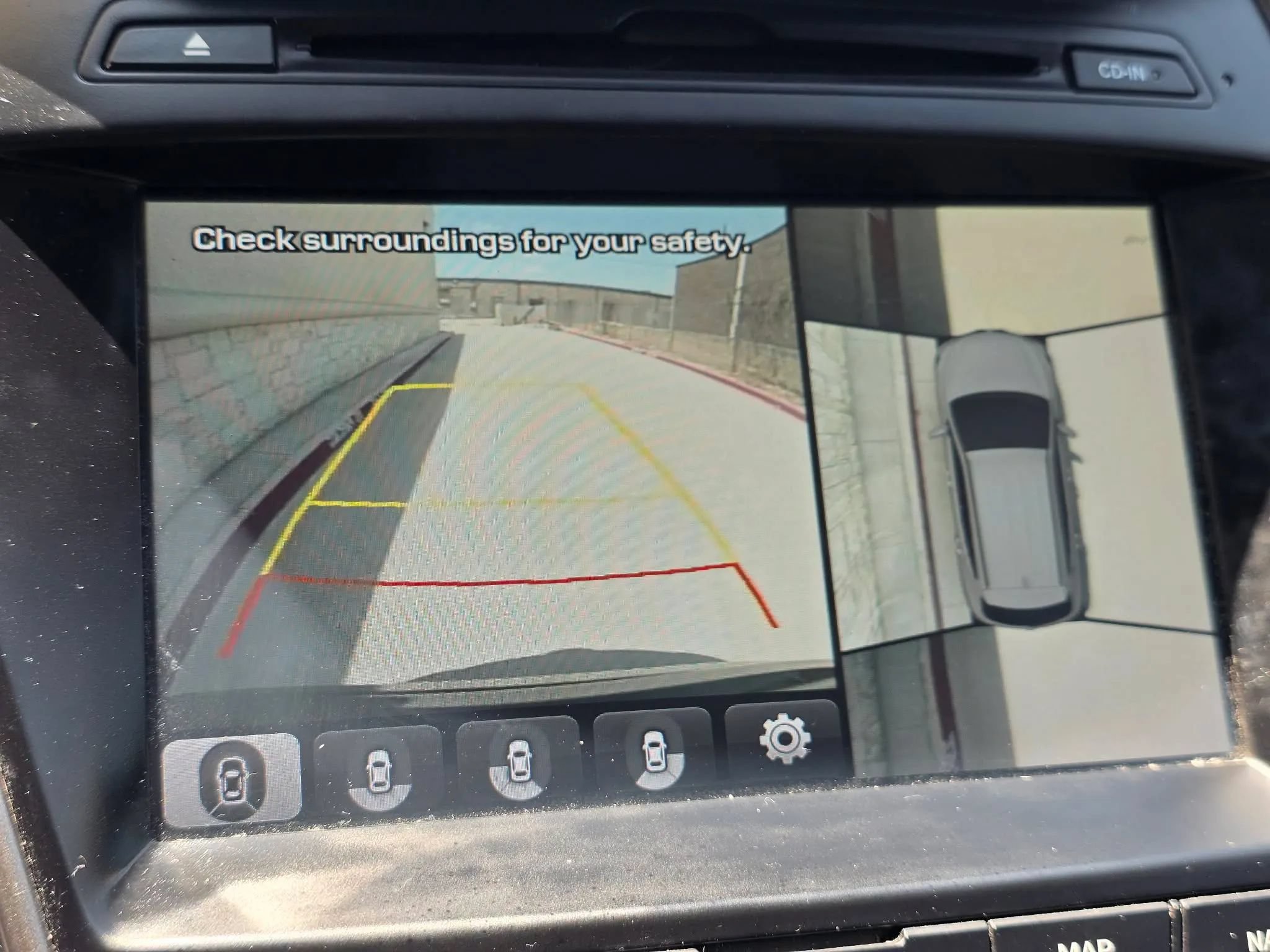 Used 2017 Hyundai Santa Fe Sport FWD image 26