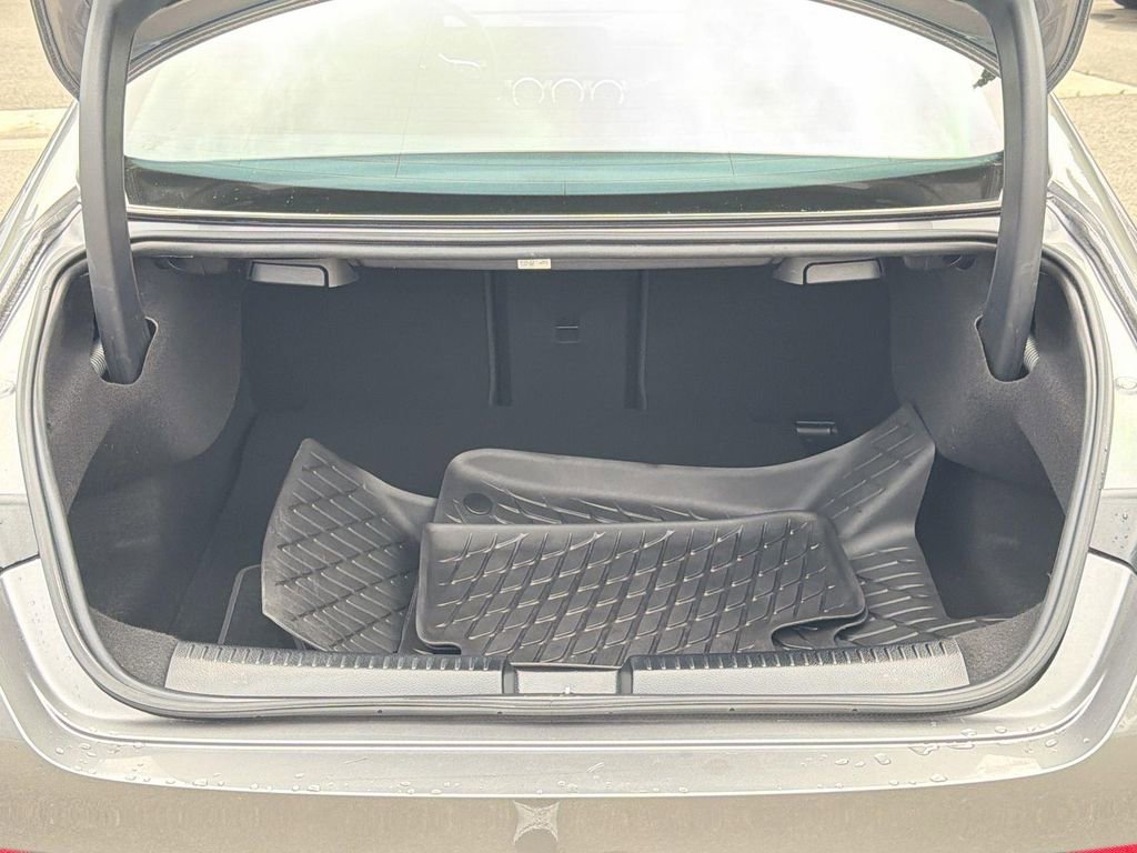 Used 2023 Mercedes-Benz CLA 250 image 27