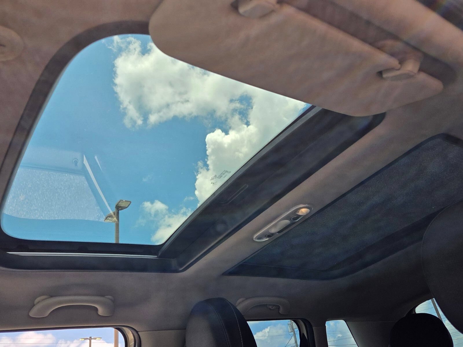 Used 2016 MINI Cooper 4-Door Hardtop FWD image 18