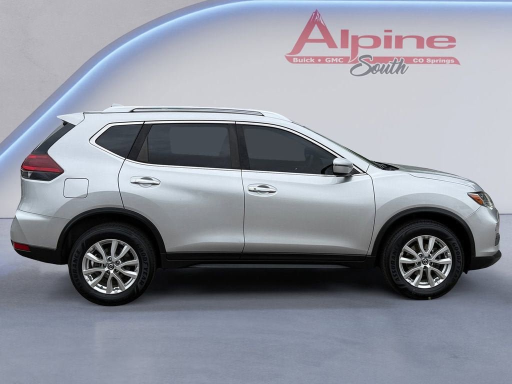 Used 2020 Nissan Rogue SV AWD/4WD image 6