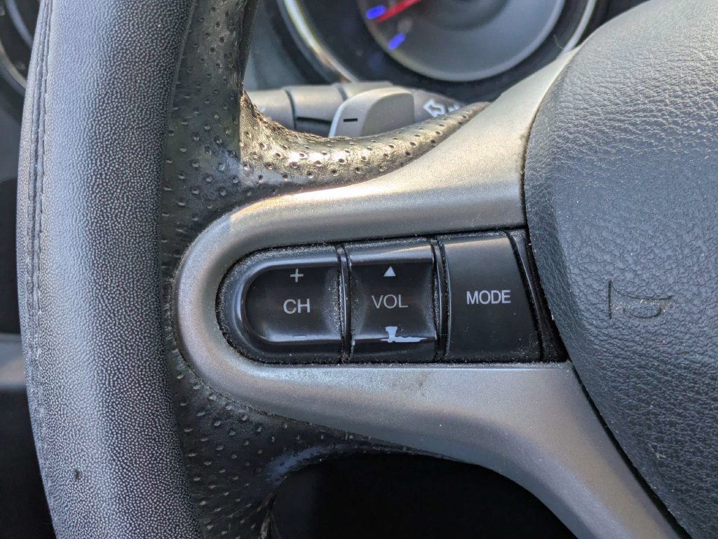 Used 2012 Honda Fit Sport image 27