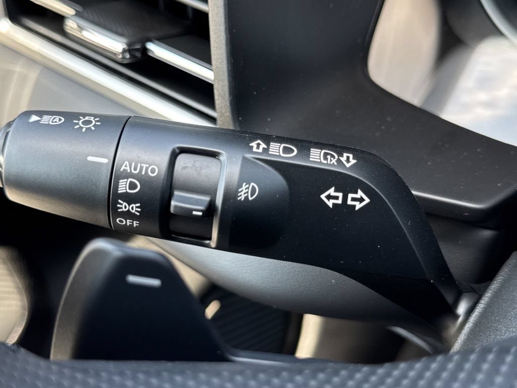 New 2026 Mitsubishi Outlander LE FWD image 15