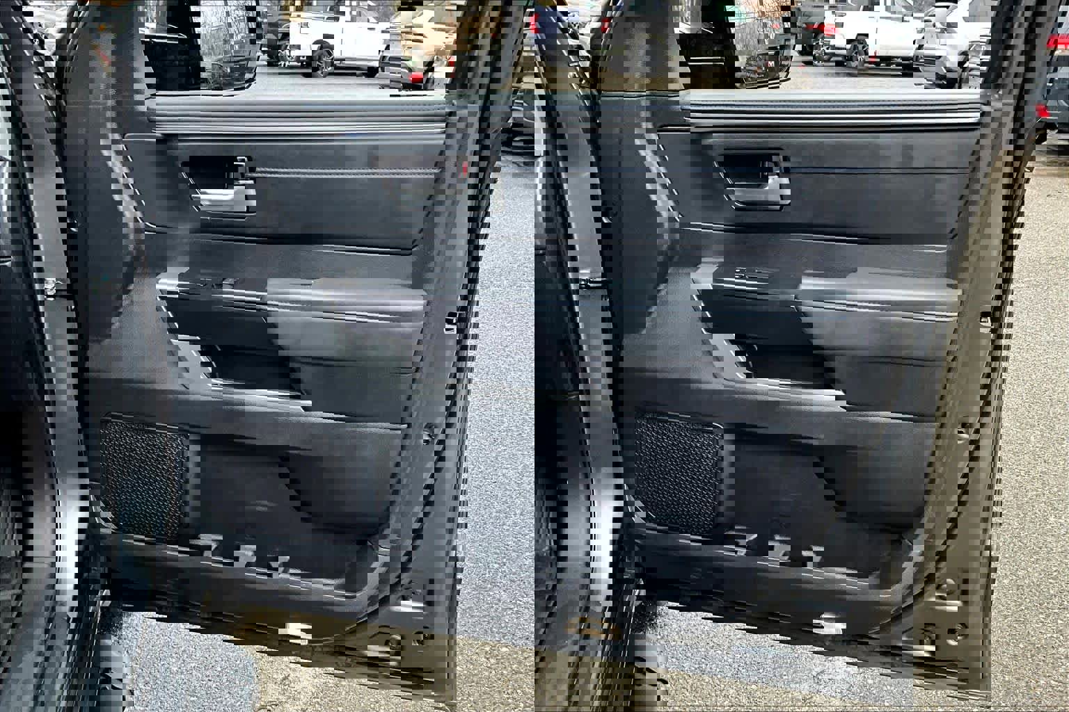 Used 2023 Toyota Tundra Platinum image 21