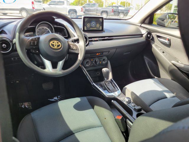 Used 2018 Toyota Yaris iA image 9