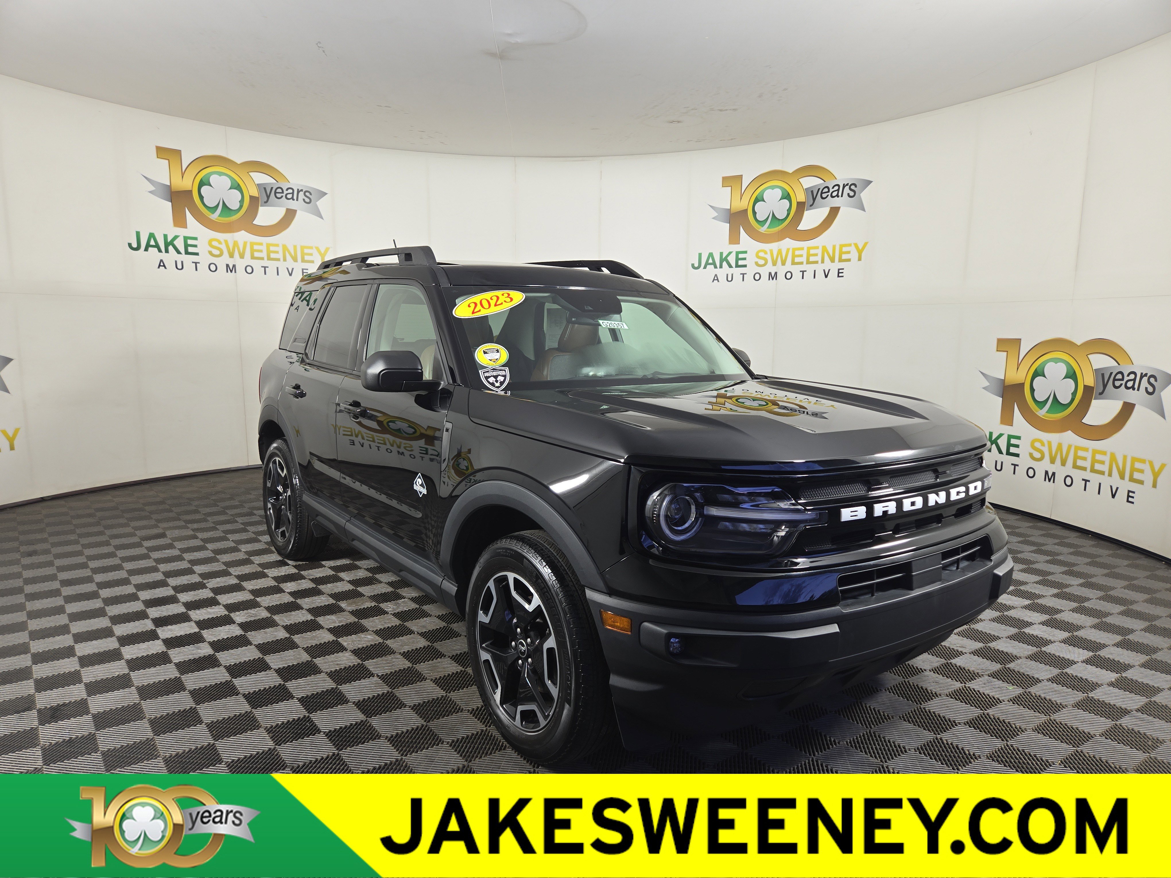 Used 2023 Ford Bronco Sport Outer Banks w/ Tech Package AWD/4WD image 1