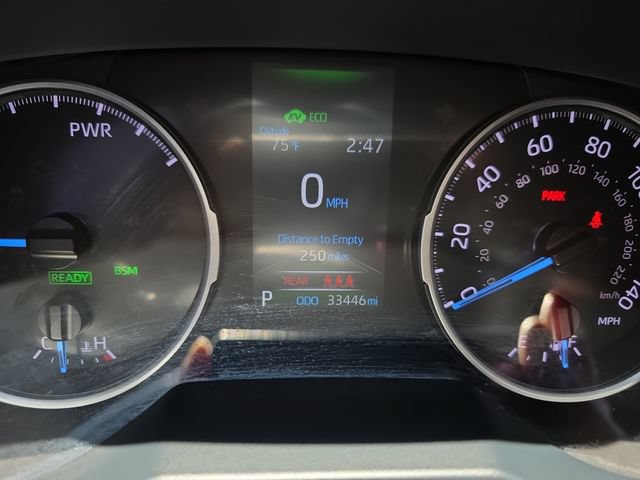 Used 2022 Toyota RAV4 XLE w/ Convenience Package AWD/4WD image 14