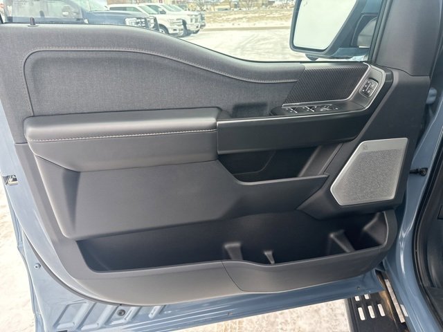 Used 2023 Ford F150 Raptor w/ Raptor Carbon Fiber Package image 18