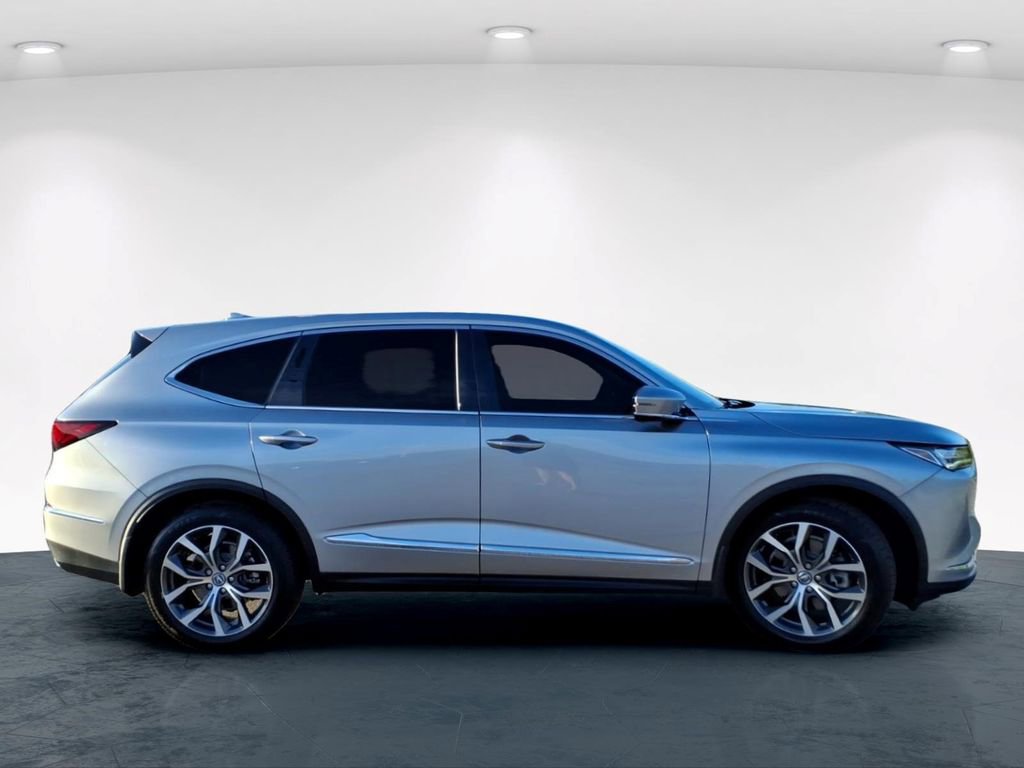 Used 2023 Acura MDX FWD w/ Technology Package image 5