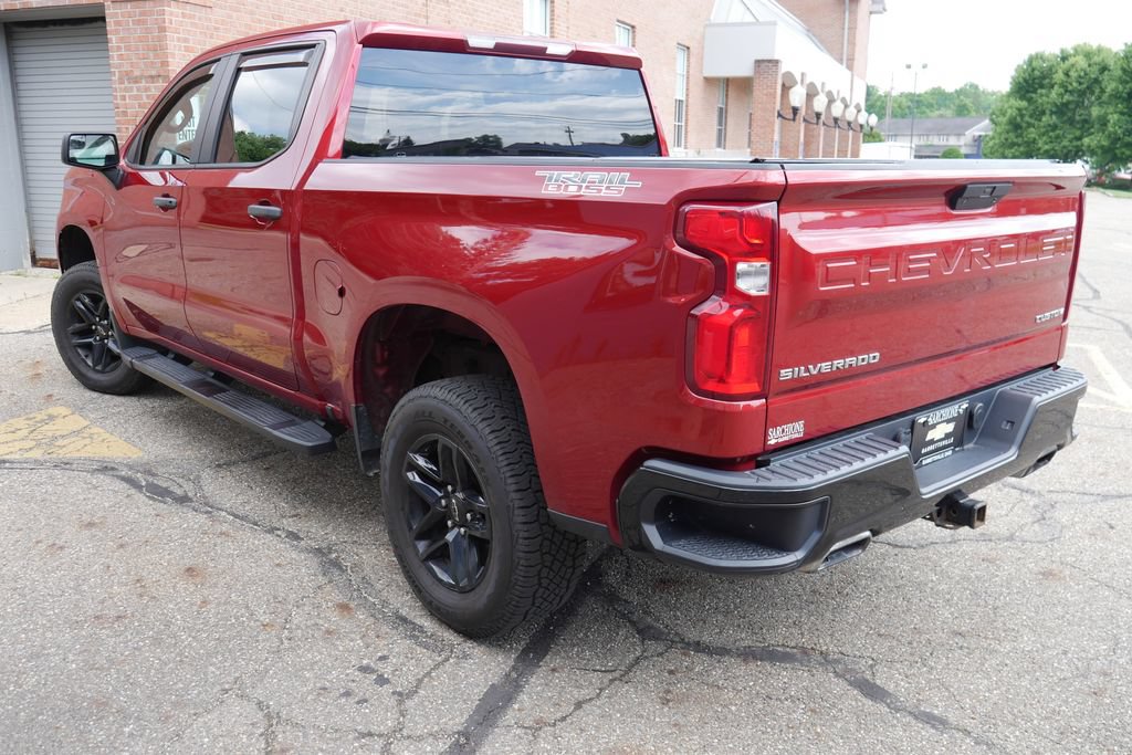 Used 2019 Chevrolet Silverado 1500 Custom Trail Boss w/ Custom Convenience Package AWD/4WD image 6