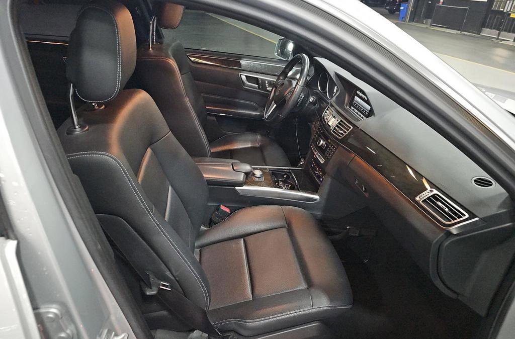 Used 2015 Mercedes-Benz E 350 4MATIC Sedan w/ Premium 1 Package image 5