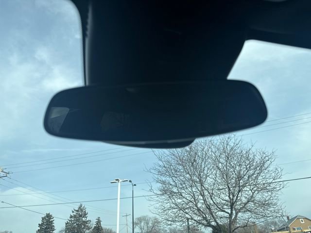 Used 2024 Chevrolet Traverse LT w/ Enhanced Driving Package image 38