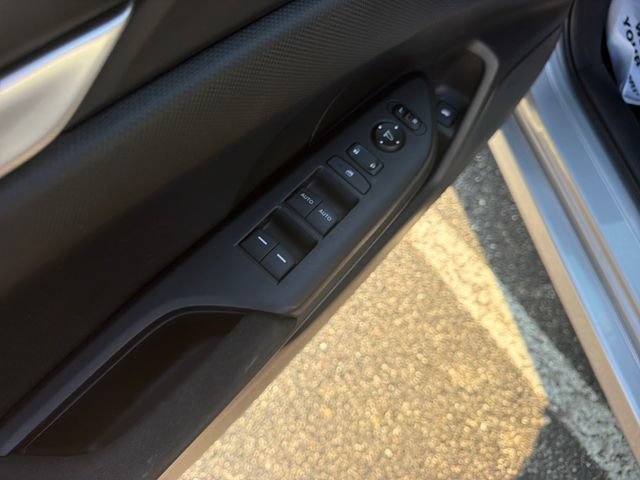 Used 2020 Honda Civic LX image 11