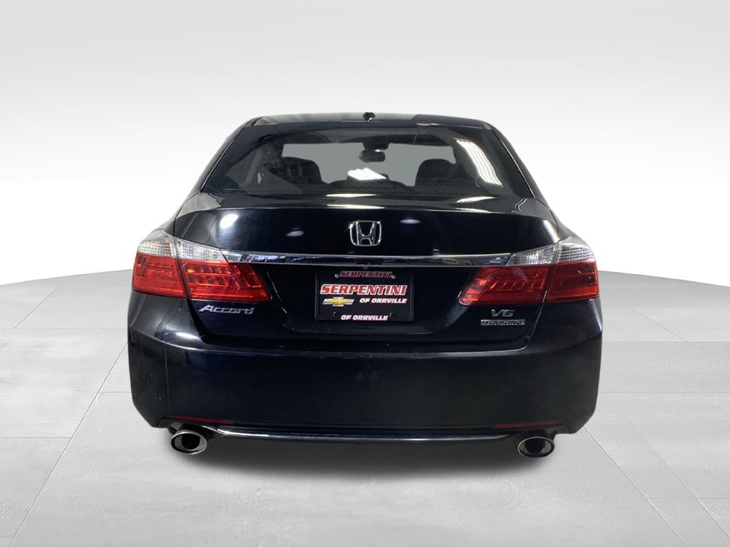 Used 2015 Honda Accord Touring image 7
