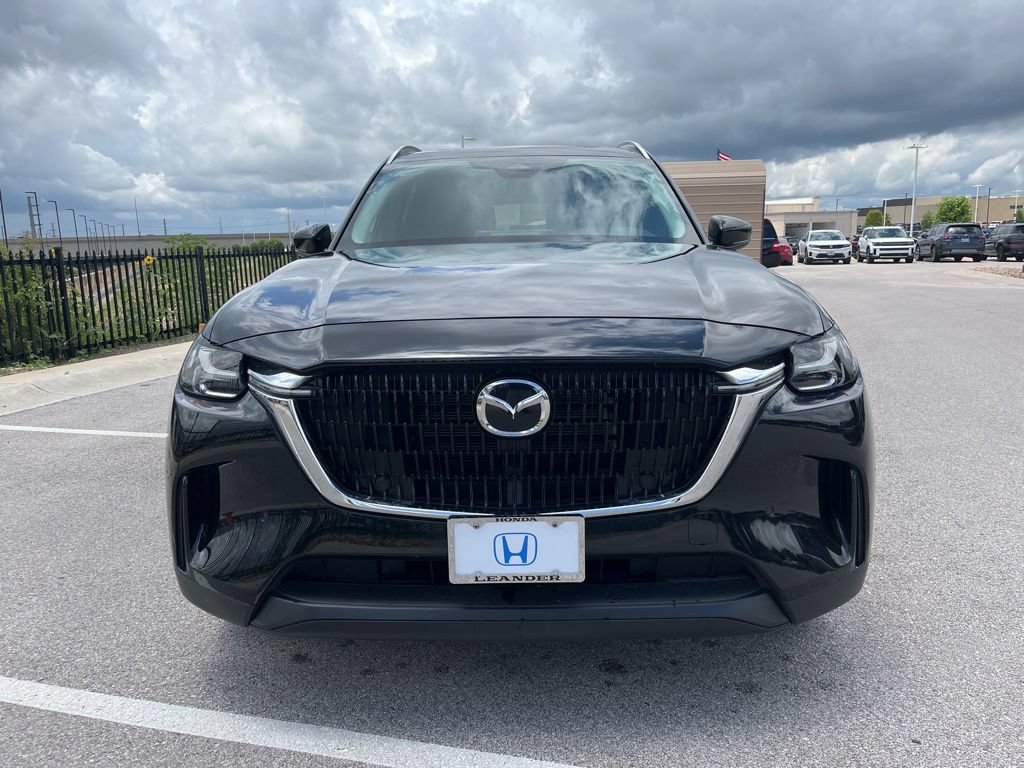 Used 2025 MAZDA CX-90 3.3 Turbo w/ Preferred Package AWD/4WD image 2
