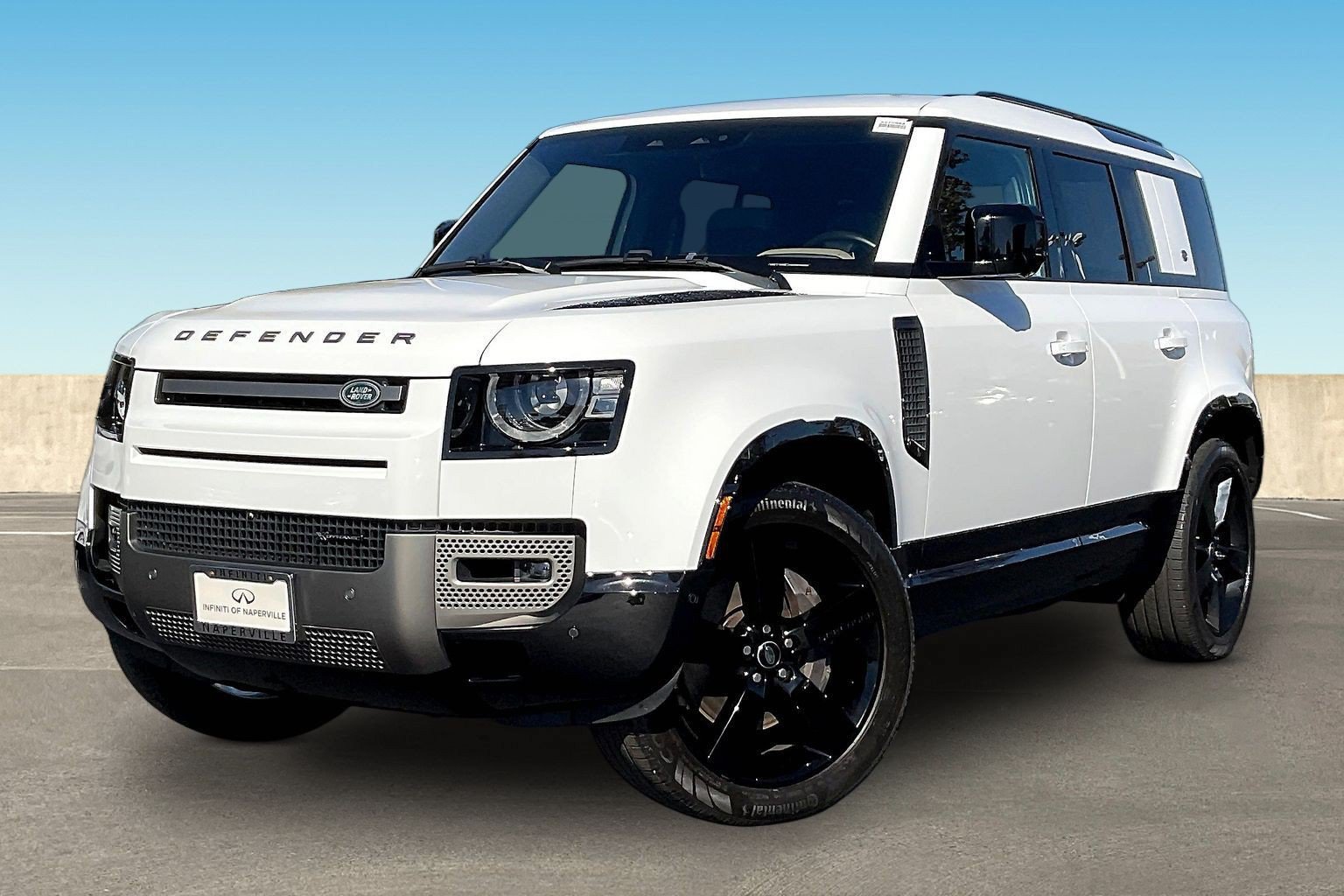 Used 2022 Land Rover Defender 110 X-Dynamic HSE AWD/4WD image 3