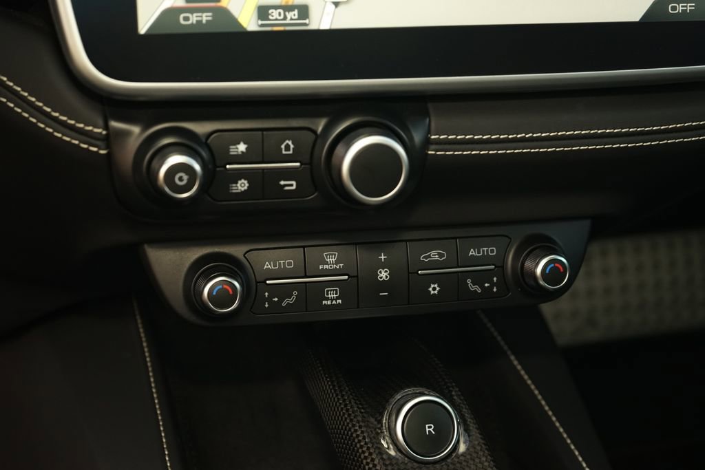 Used 2019 Ferrari Portofino image 10