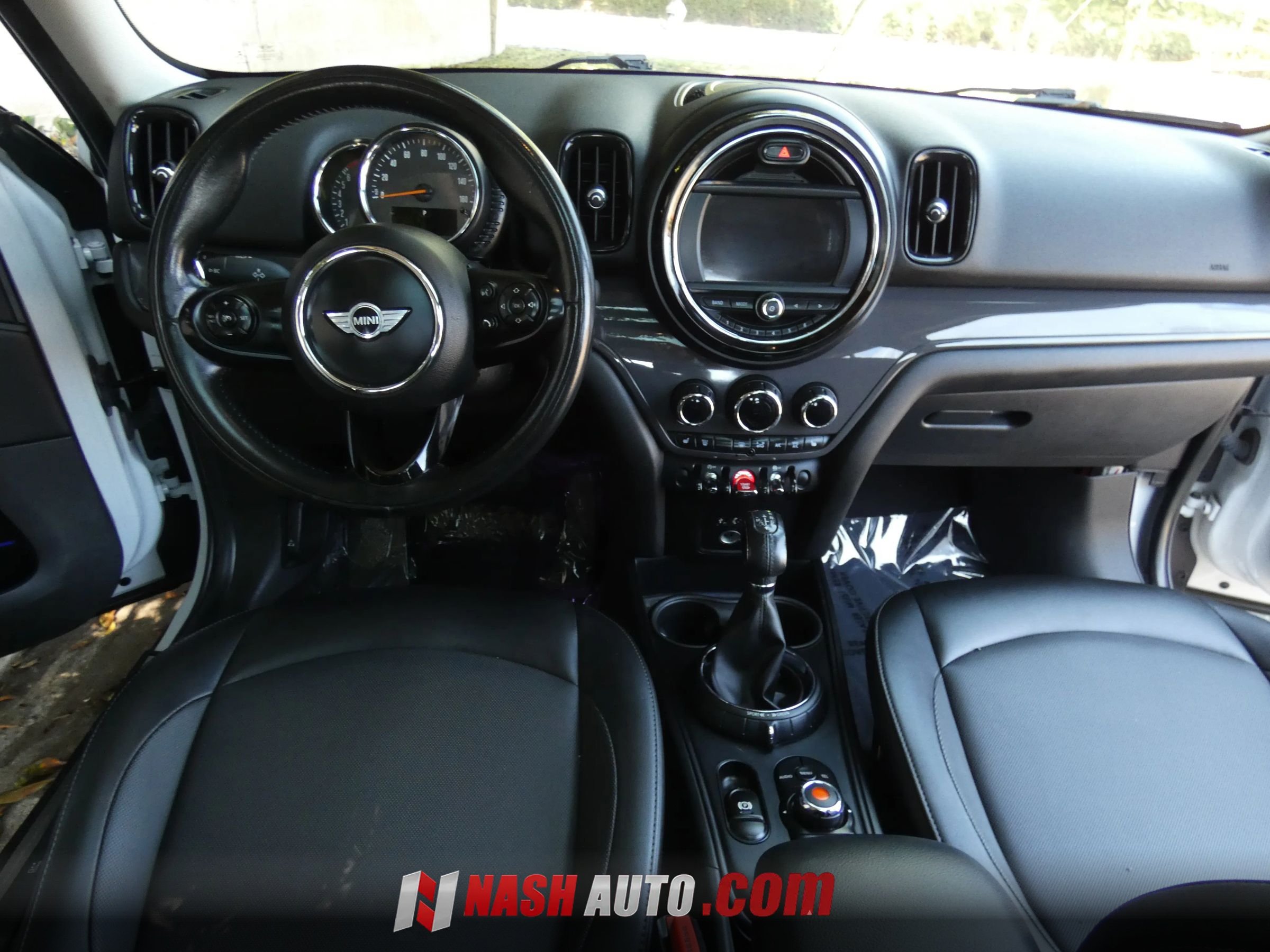 Used 2017 MINI Cooper Countryman FWD image 23