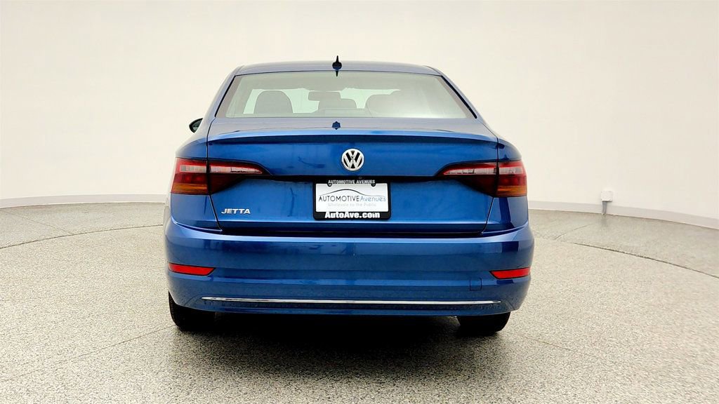 Used 2019 Volkswagen Jetta S w/ Driver Assistance Package image 6