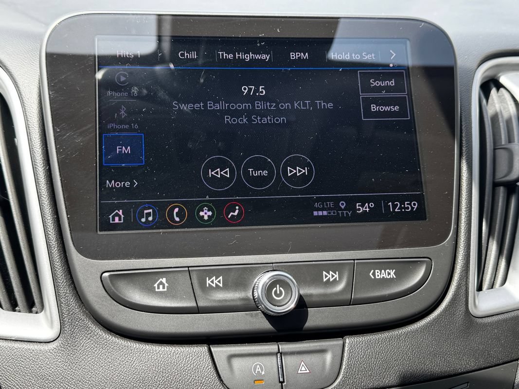 Used 2023 Chevrolet Malibu LT w/ Driver Confidence Package FWD image 18