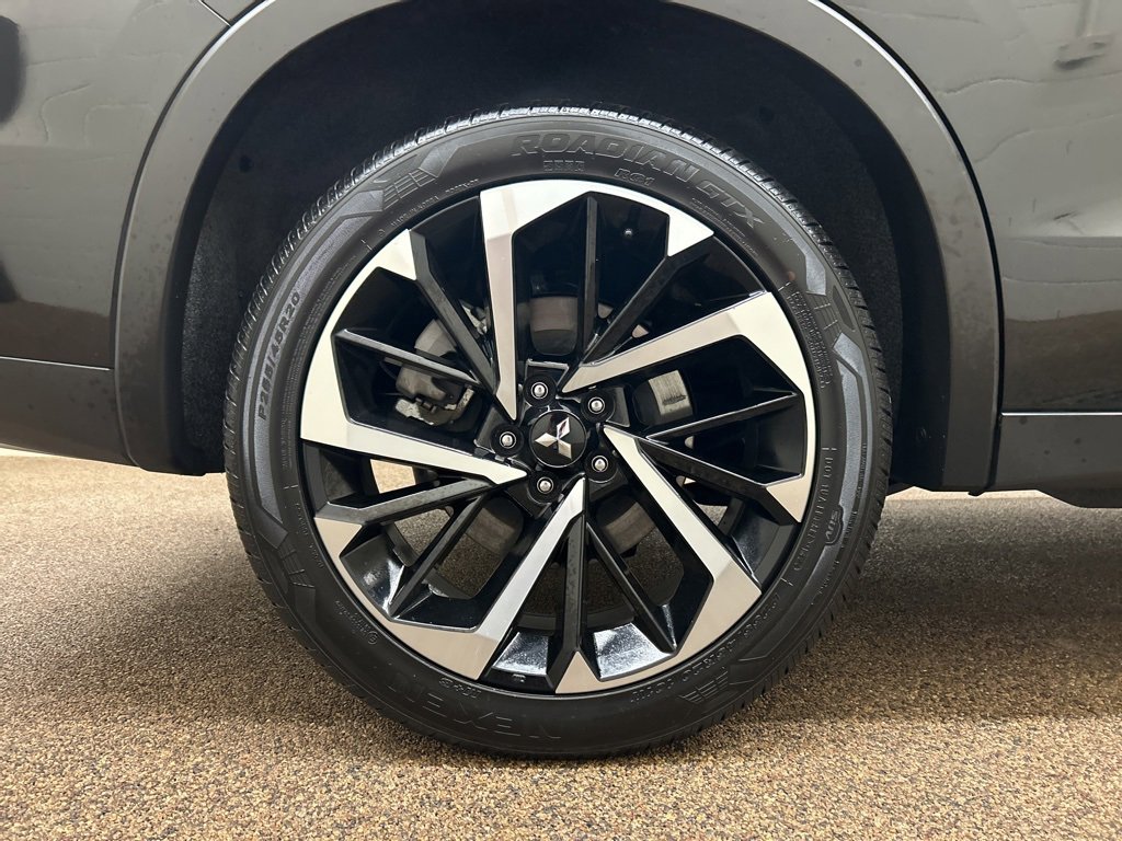 Used 2024 Mitsubishi Outlander SE image 33