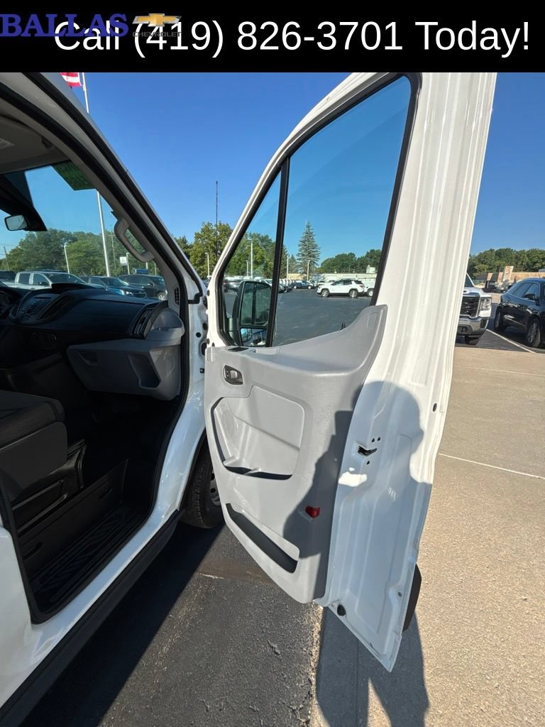 Used 2017 Ford Transit 350 148 High Roof RWD image 9