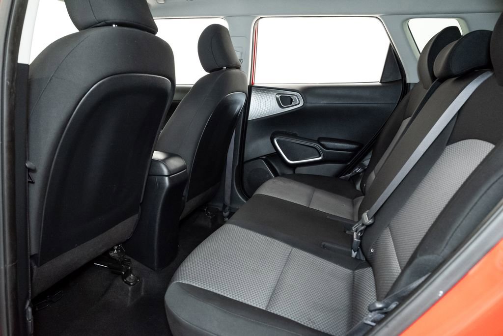 Used 2020 Kia Soul LX FWD image 21