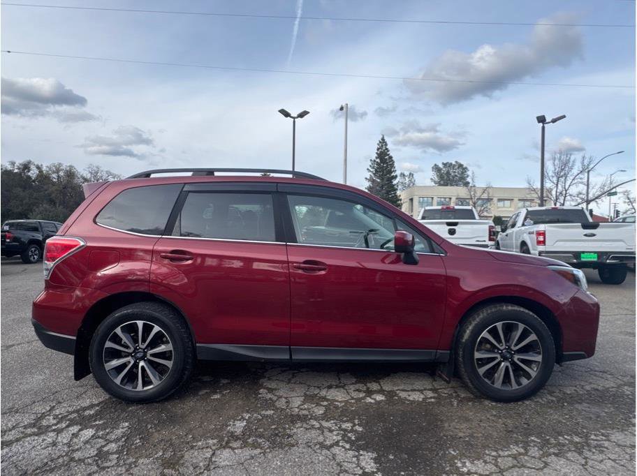 Used 2018 Subaru Forester 2.0XT Premium image 9