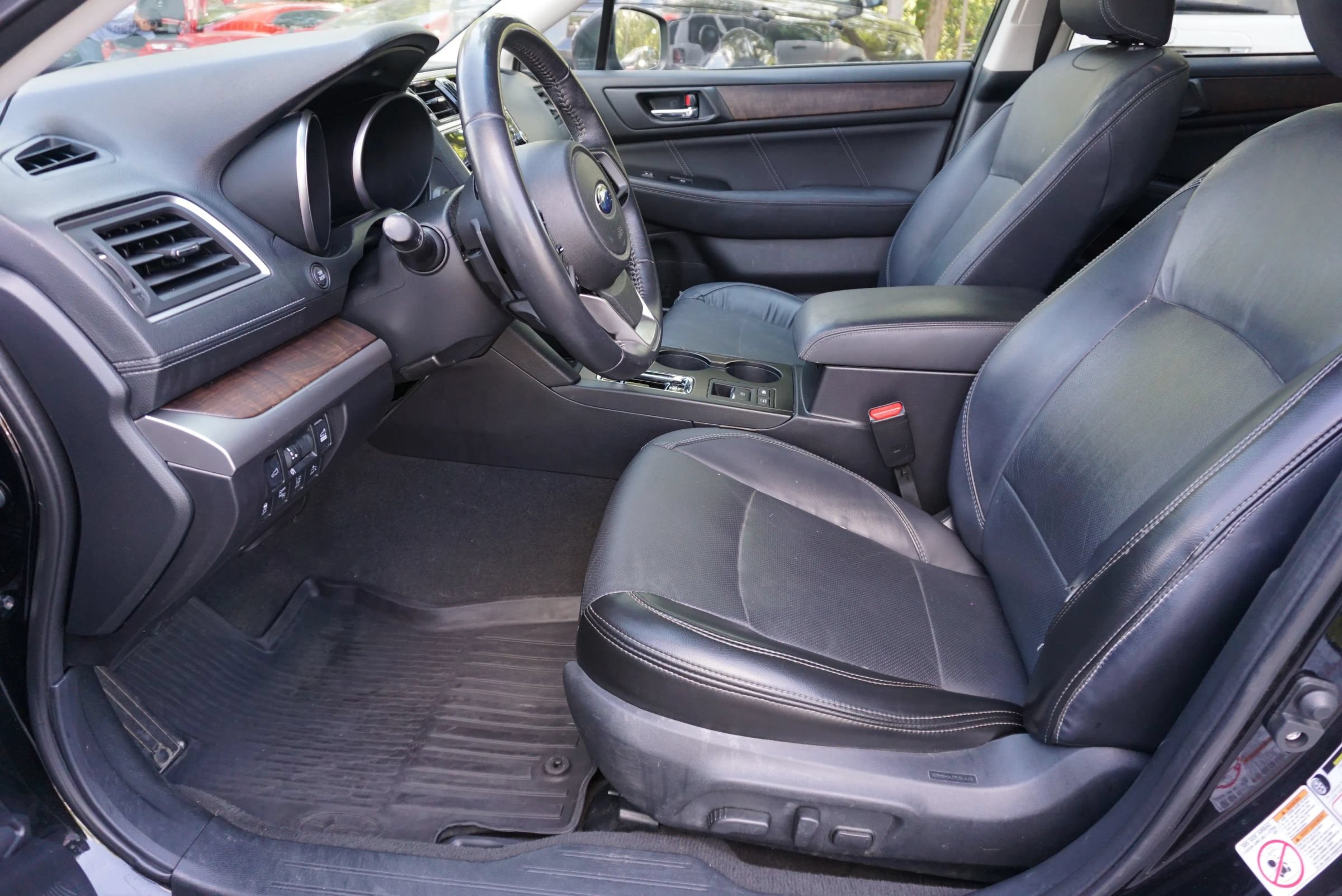 Used 2018 Subaru Outback 2.5i Limited AWD/4WD image 24