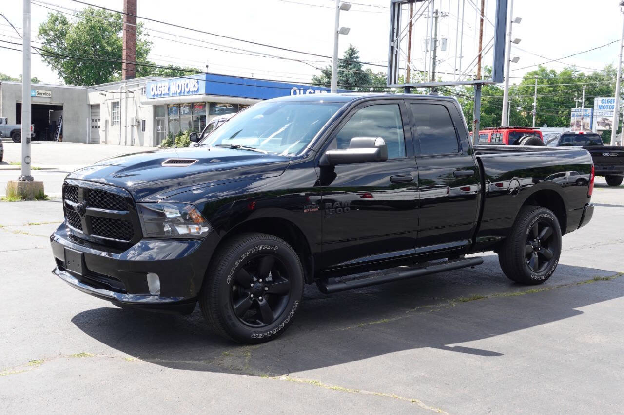 Used 2022 RAM 1500 Express w/ Wheel & Sound Group AWD/4WD image 2