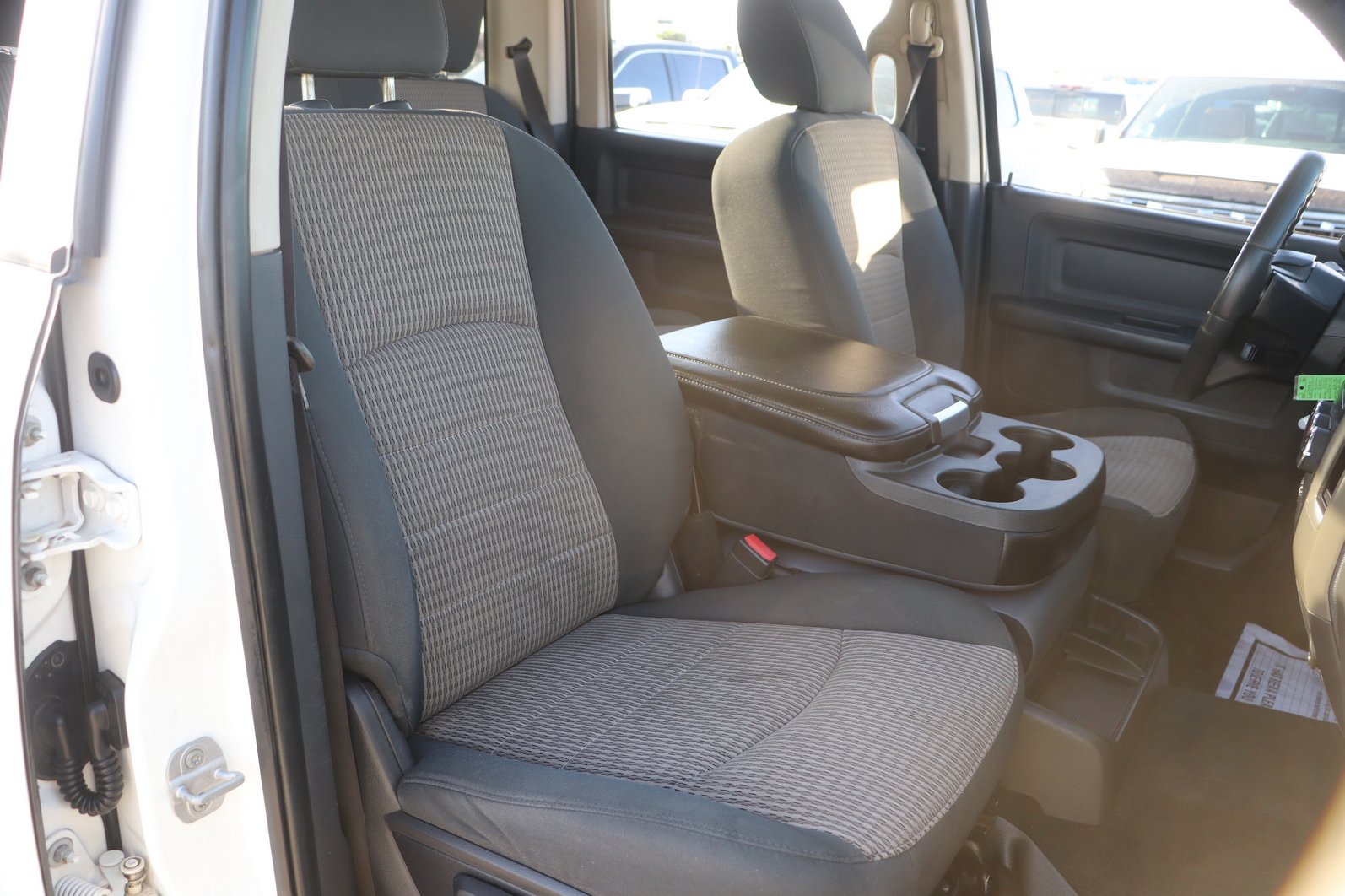 Used 2011 RAM 3500 ST w/ ST Popular Equipment Group RWD image 32
