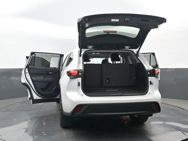 Used 2026 Toyota Highlander XLE image 37