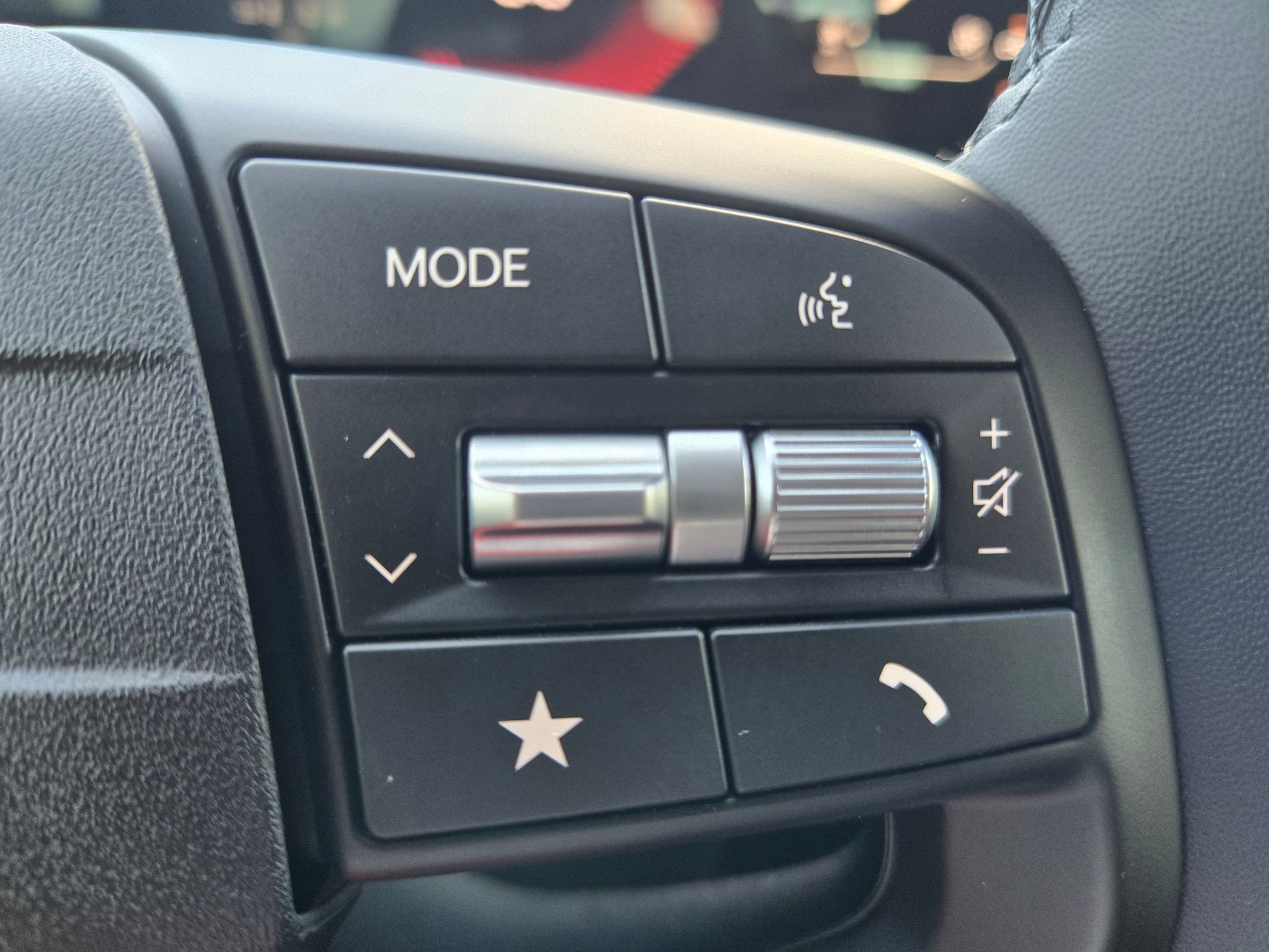 New 2026 Kia K4 EX FWD image 25