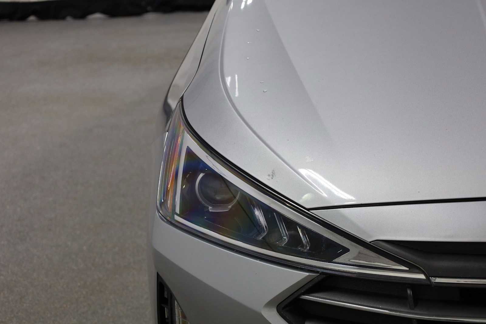 Used 2020 Hyundai Elantra SE image 15